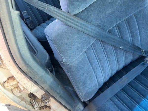 93 Olds Eighty Eight Passenger Right Front Seat Belt Retractor Oem Shoulder Blue — photo 2