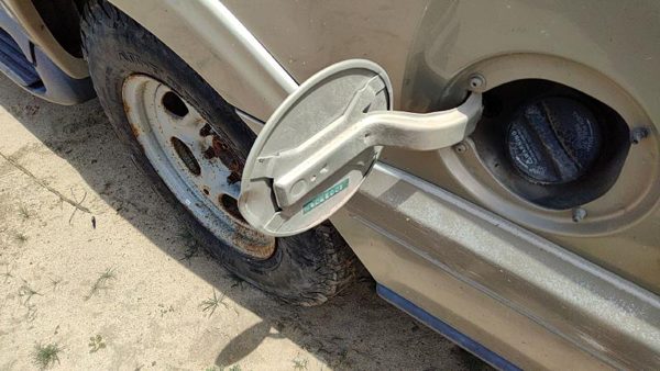 1998-2017 Lincoln Navigator Fuel Tank Door With Hinge Gas Lid Oem Filler Gold Bi — photo 5