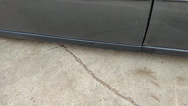 1999-2004 Chrysler 300M Driver Left Front Lower Rocker Panel Moulding Side Skirt — photo 2