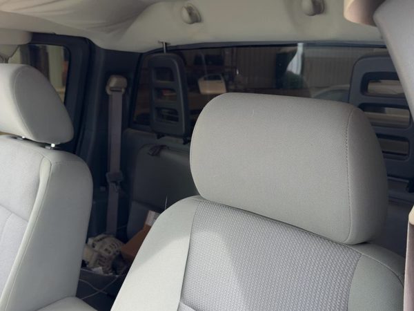 2005-2006 Dodge Dakota Pair Of Front Headrests Oem Left Right Set Seat Gray P9D5 — photo 2