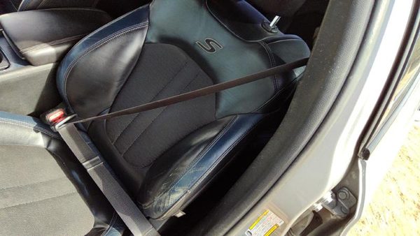 2015-17 Chrysler 200 Driver Left Front Seat Belt Retractor Oem Shoulder Black X9 — photo 2