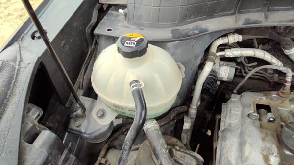 2016-2021 Hyundai Tucson Coolant Reservoir Radiator Overflow Tank Bottle Oem — photo 4