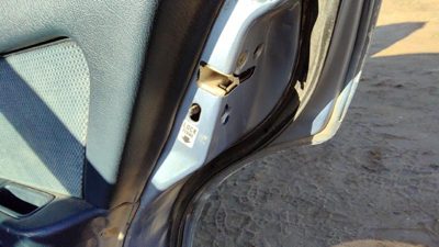 1988-1991 Honda Civic Passenger Right Rear Door Latch With Rods/Cables Oem Back