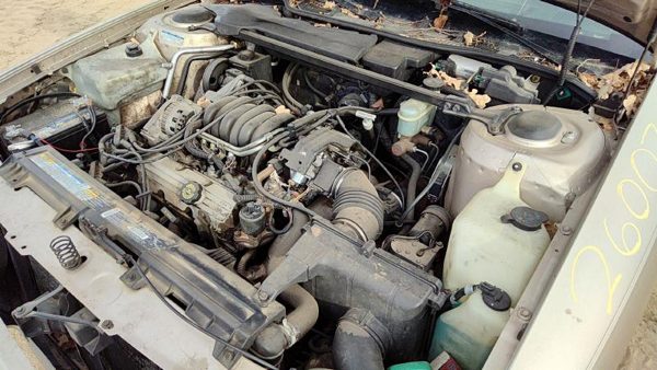 1994 Buick Park Avenue — vehicle photo 2