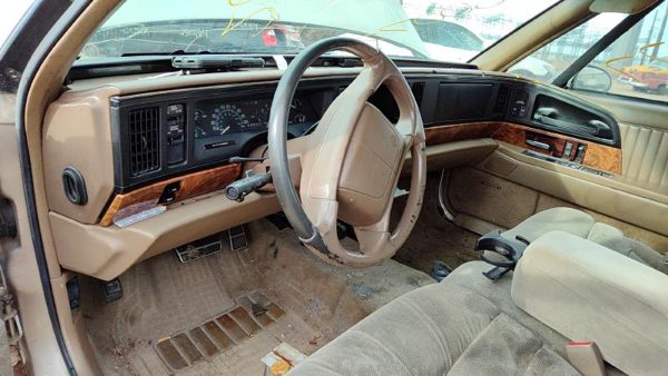 1994 Buick Park Avenue — vehicle photo 3