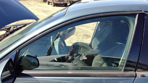2004-08 Pontiac Grand Prix Driver Left Front Side Window Door Glass Oem 15932411 — photo 3