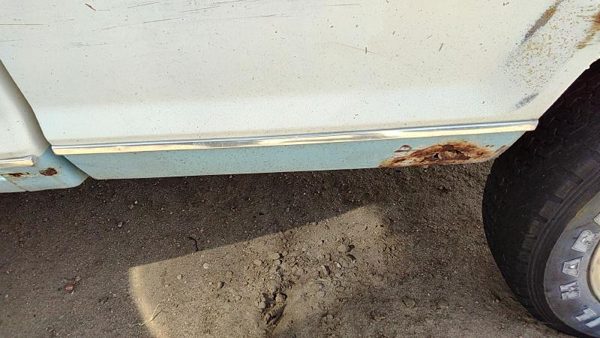 83-88 Ford Ranger Driver Left Rear Moulding On Quarter Panel Oem — photo 2