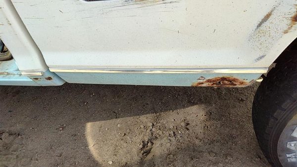 83-88 Ford Ranger Driver Left Rear Moulding On Quarter Panel Oem — photo 1
