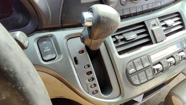 05-10 Odyssey Floor Shifter Lever Assembly Shift Automatic Transmission Gray — photo 2