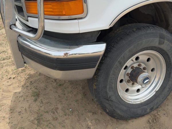 1993-1997 Ford F250 Front Bumper With Brackets Assembly Oem Ftf250 — photo 4