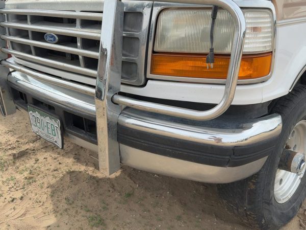 1993-1997 Ford F250 Front Bumper With Brackets Assembly Oem Ftf250 — photo 9