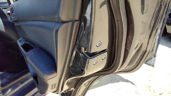 2015-2016 Subaru Wrx Passenger Right Rear Door Latch With Rods/Cables Oem Back — photo 6