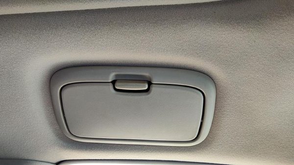 04-06 Toyota Sienna Driver Left Front Sun Glasses Holder Cubby Oem Fawn 41 — photo 1