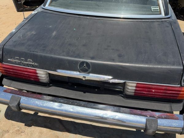 1980 Mercedes-Benz 450SL Trunk/decklid/hatch/tailgate Black — photo 3