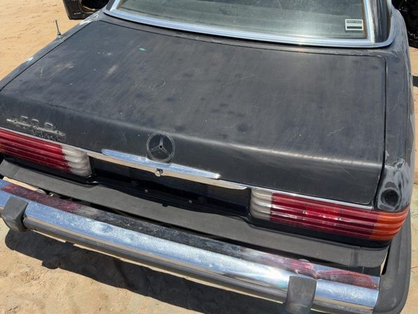 1980 Mercedes-Benz 450SL Trunk/decklid/hatch/tailgate Black — photo 2