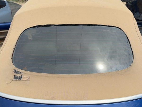 2007 Vw Beetle Convertible Back Glass Rear Window Oem — photo 1