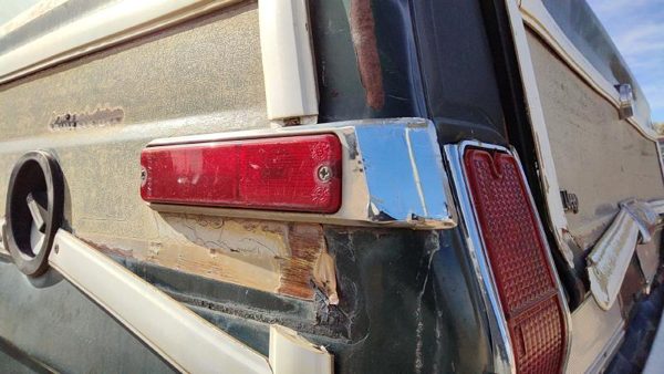 1984-1991 Jeep Grand Wagoneer Driver Left Side Marker Light Lamp Oem Rear — photo 3