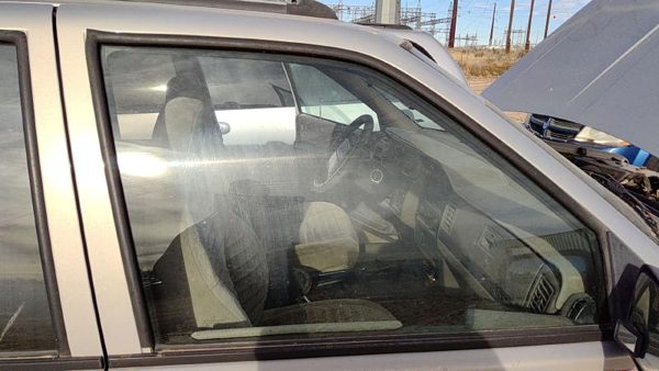 1993-1998 Jeep Grand Cherokee Passenger Right Front Side Window Door Glass Oem — photo 2