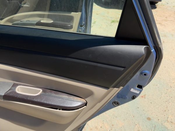 04-05 Prius Passenger Right Rear Door Trim Panel With Switches Back Tan 08 — photo 8