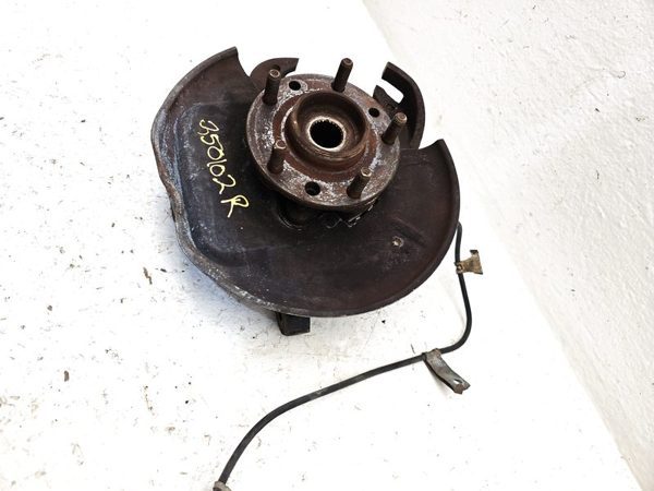 90-97 Chevy S10 Blazer Passenger Right Front Spindle Knuckle With Wheel Hub 4X4 — photo 3