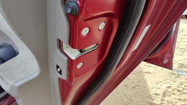 10-14 Honda Insight Passenger Right Rear Door Latch With Rods/Cables Oem Back — photo 3