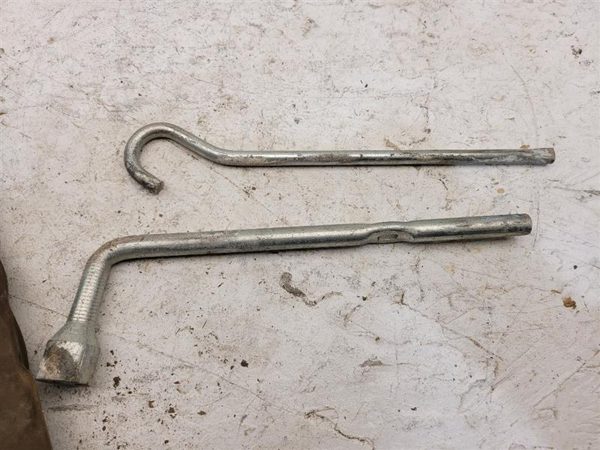 1996 Honda Accord Set Of Tools For Spare Oem Jack Tools Only — photo 2