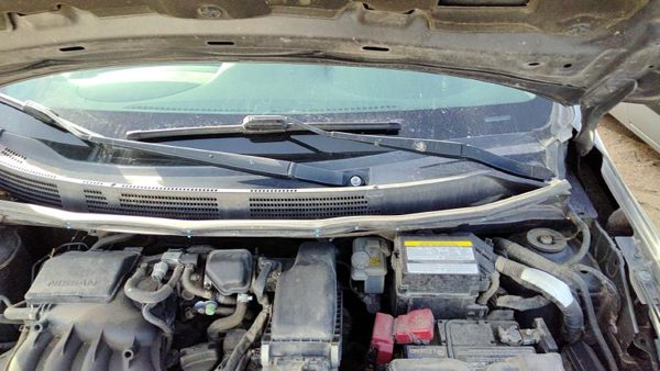 2012-2019 Nissan Versa Windshield Wiper Cowl Vent Trim Panel Oem Cover — photo 3