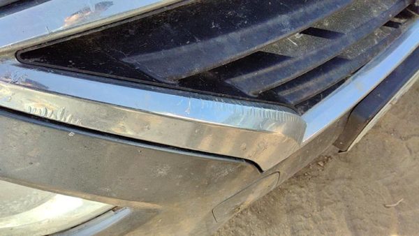 2015-2019 Nissan Versa Front Grille Assembly Oem 623109Km0a — photo 8