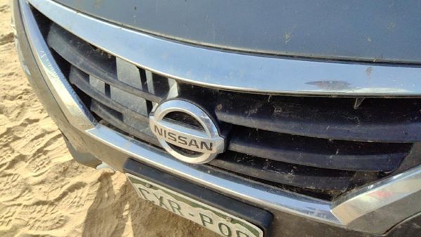 2015-2019 Nissan Versa Front Grille Assembly Oem 623109Km0a — photo 4