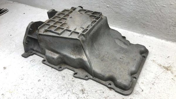 1996-2005 Ford Taurus Engine Oil Pan With Good Drain Plug Oem 3.0L Dohc — photo 7