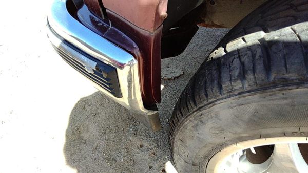 92-00 Gmc Yukon Driver Left Moulding From Fender Oem Trim Strip Maroon 15740119 — photo 1