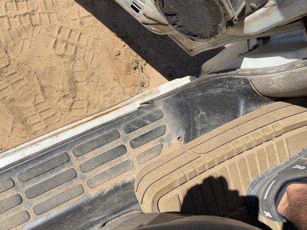 1996-2002 Chevy Express 2500 Driver Left Lower Sill Step Moulding Trim Panel Oem — photo 1