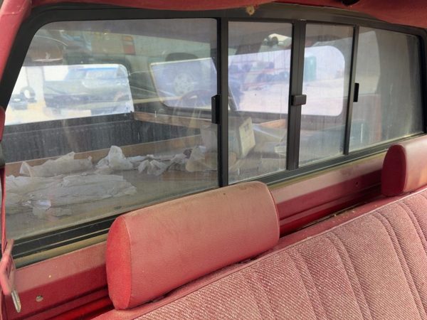 1987-1996 Dodge Dakota Back Glass Rear Window Oem 04522212 — photo 2