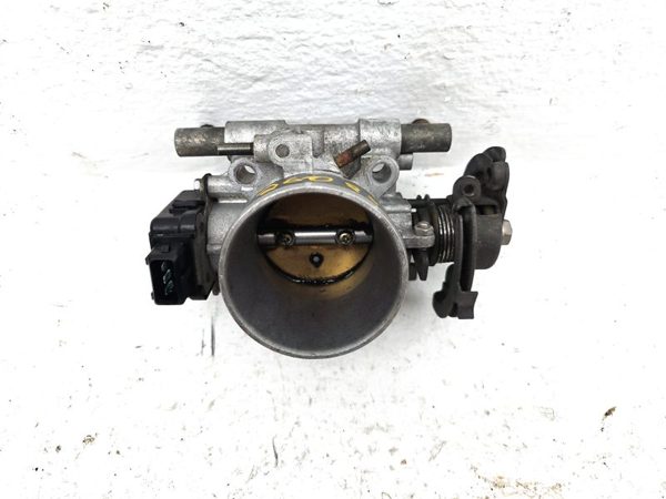 1985-1988 Nissan Maxima Throttle Body Valve Oem With Sensors 3.0L At 1611816E12 — photo 1