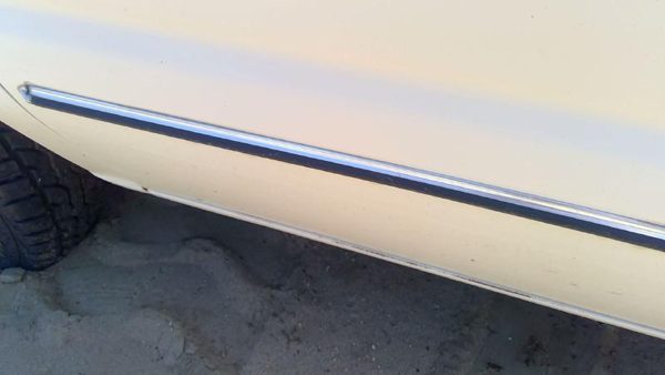 1993-2004 Ford Van E150 Driver Left Front Moulding From Door Oem Trim Strip — photo 6