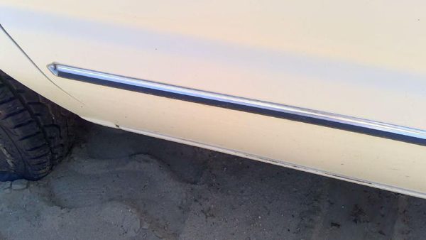 1993-2004 Ford Van E150 Driver Left Front Moulding From Door Oem Trim Strip — photo 7
