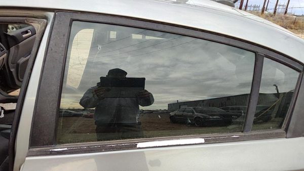 2007-2012 Nissan Sentra Driver Left Rear Side Window Door Glass Oem Back — photo 1