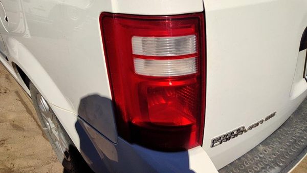 2008-2010 Dodge Grand Caravan Driver Left Tail Light Brake Lamp Oem Rear — photo 3