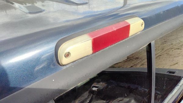1999-2007 F350 Powerstroke Third Brake Light Middle Lamp Oem — photo 2