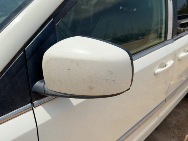 11-16 Town & Country Driver Left Power Side Mirror Door Mounted Oem White Pw1 — photo 1