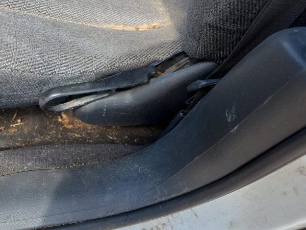 1995-2005 Chevy Cavalier Driver Left Side Seat Trim Panel Oem Graphite 12C — photo 1