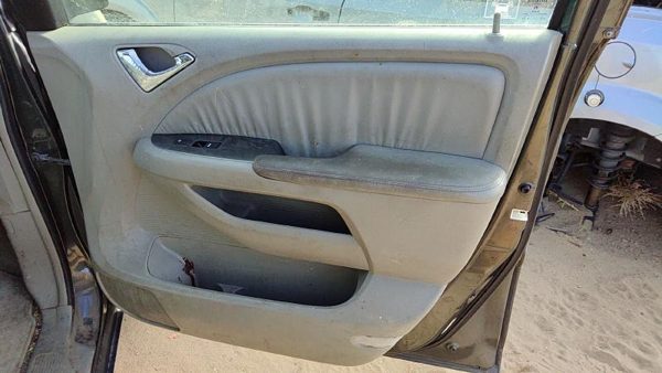 2005-2007 Honda Odyssey Passenger Right Front Door Trim Panel With Switches Gray — photo 1