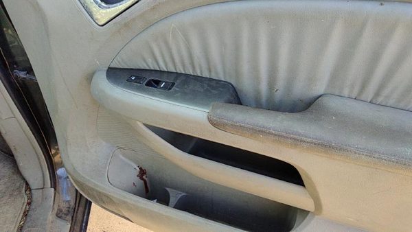 2005-2007 Honda Odyssey Passenger Right Front Door Trim Panel With Switches Gray — photo 6