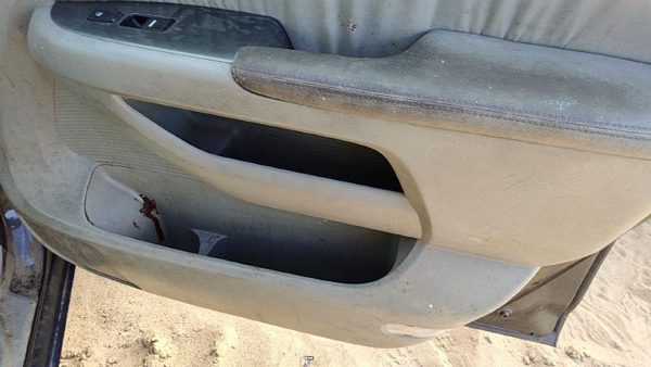 2005-2007 Honda Odyssey Passenger Right Front Door Trim Panel With Switches Gray — photo 7