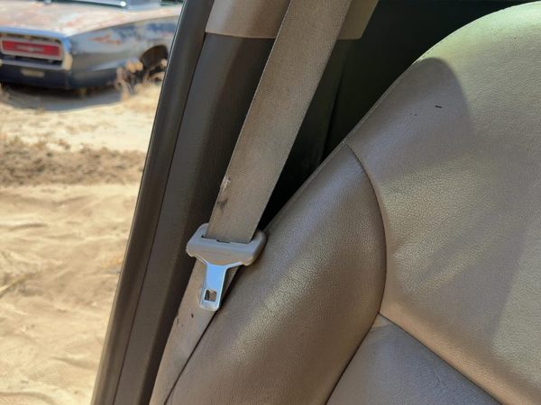 2000-2006 Lincoln LS Passenger Right Lower B Post Trim Panel Tan 4H — photo 1