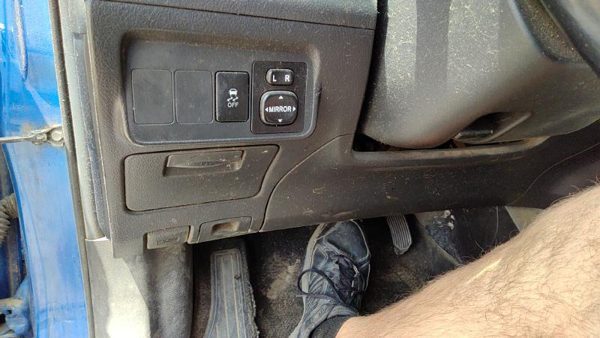 09 10 Toyota Corolla Lower Dash Under Column Knee Bolster Trim Panel Charcoal 17 — photo 1