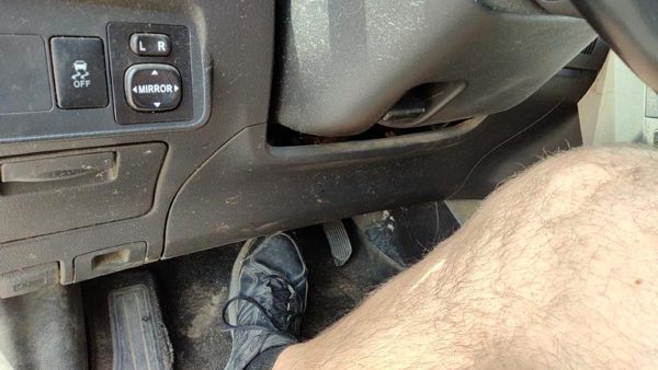 09 10 Toyota Corolla Lower Dash Under Column Knee Bolster Trim Panel Charcoal 17 — photo 5