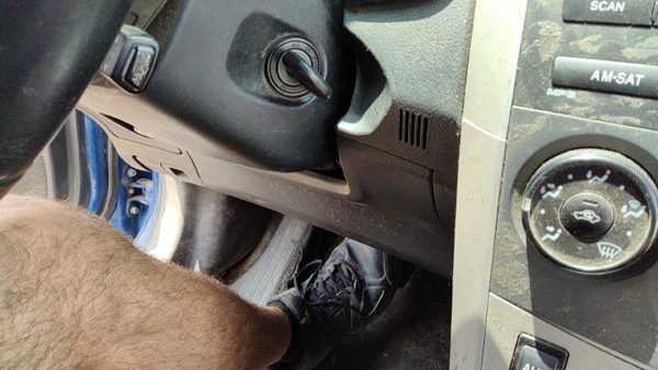 09 10 Toyota Corolla Lower Dash Under Column Knee Bolster Trim Panel Charcoal 17 — photo 7