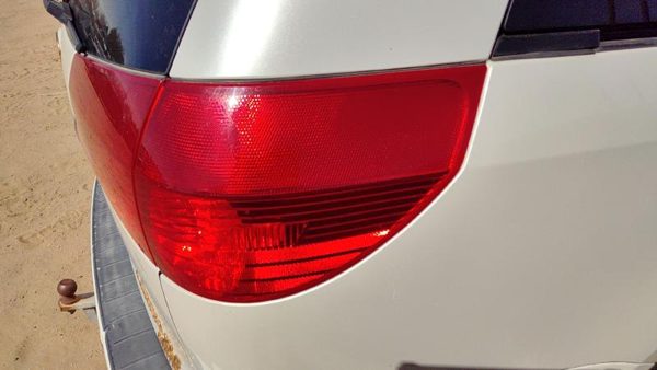 2004-2005 Toyota Sienna Passenger Right Outer Tail Light Brake Lamp Oem Rear — photo 3