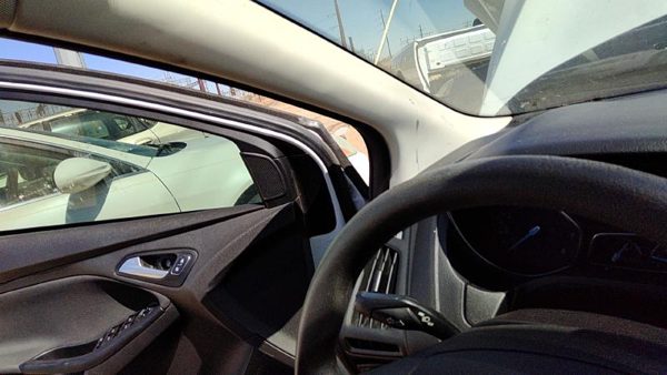 2012-2018 Ford Focus Driver Left A Pillar Trim Windshield Post Panel Oem — photo 3